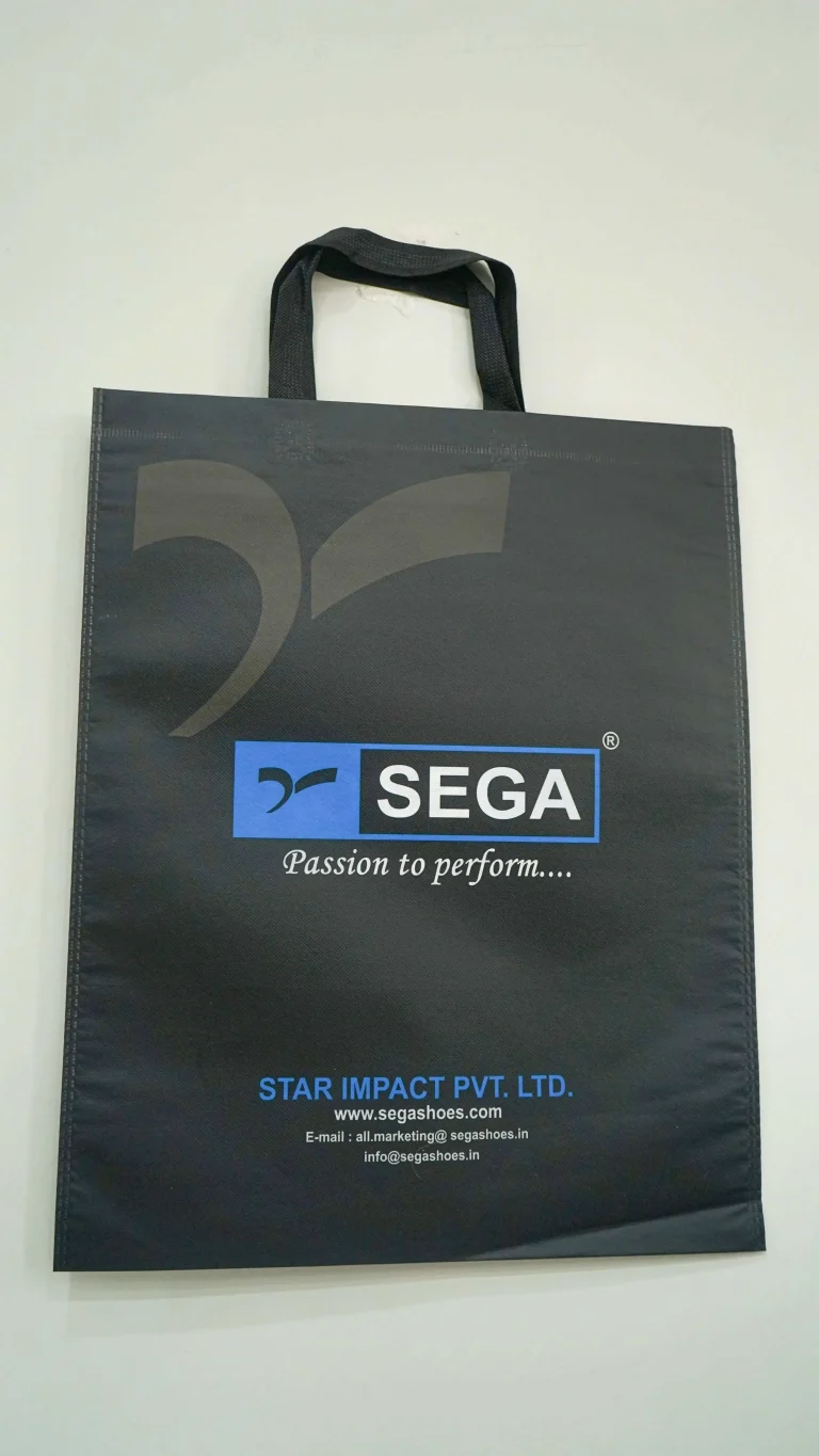 Custom BOPP/non-woven shopping bag manufactured by Shiva PolyFab, design 17